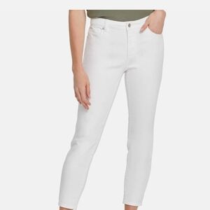 DKNY Women's White Cropped Pants